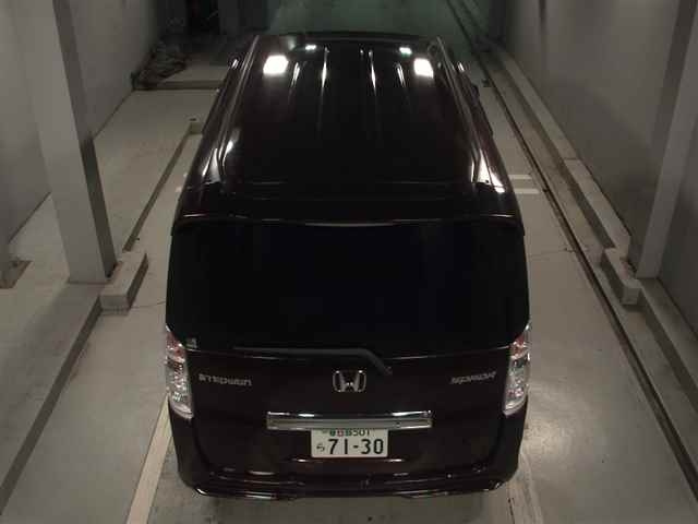 HONDA STEP WAGON 2011