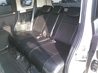 TOYOTA ROOMY 2019
