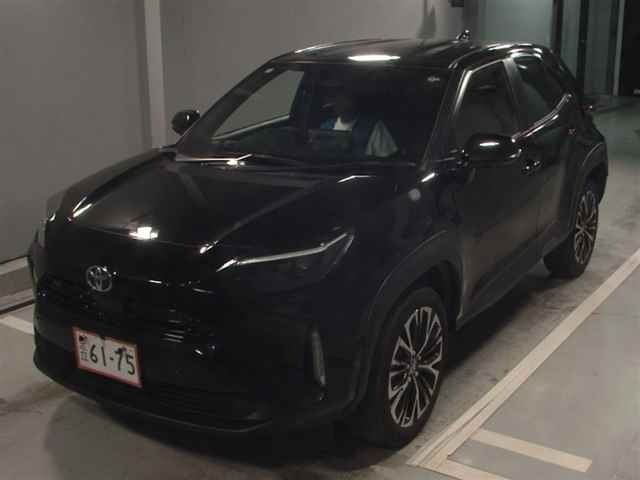 TOYOTA YARIS CROSS 2024