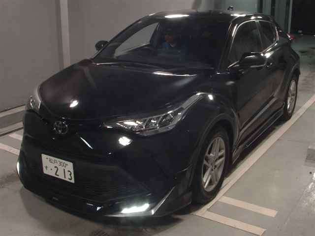 TOYOTA C-HR 2020
