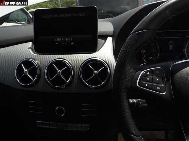 MERCEDES BENZ B CLASS 2018