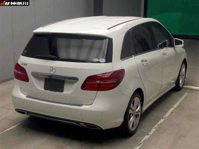 MERCEDES BENZ B CLASS 2018