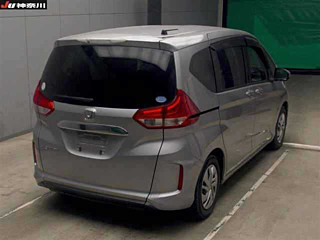 HONDA FREED 2017