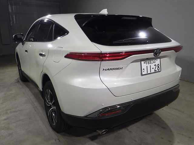 TOYOTA HARRIER 2022
