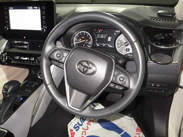TOYOTA HARRIER 2022