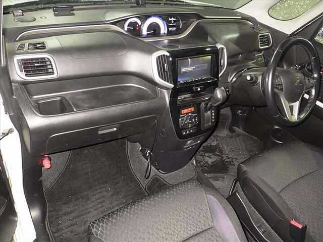 MITSUBISHI DELICA D2 2016