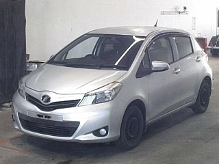 TOYOTA VITZ 2012