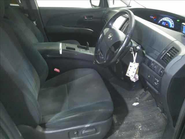 TOYOTA ESTIMA HYBRID 2012