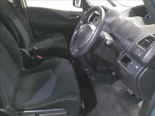 NISSAN SERENA 2012