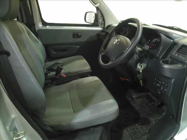 TOYOTA TOWN ACE VAN 2023