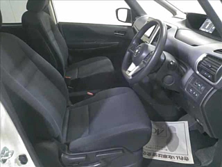 NISSAN SERENA 2016