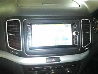 VOLKSWAGEN SHARAN 2015