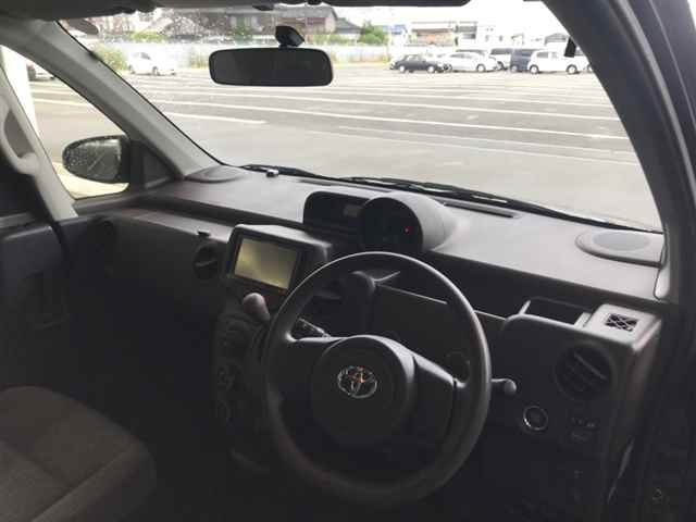 TOYOTA PORTE 2012