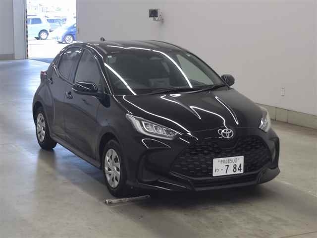 TOYOTA YARIS 2024