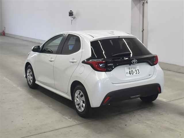 TOYOTA YARIS 2024