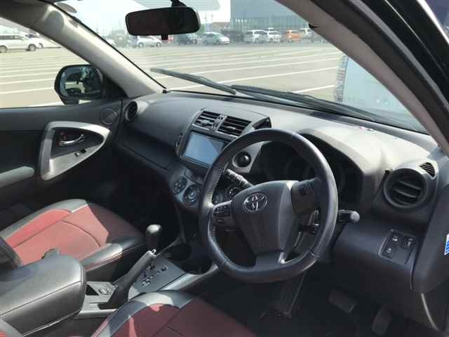 TOYOTA VANGUARD 2010