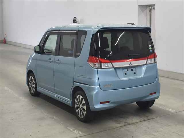 MITSUBISHI DELICA D2 2014