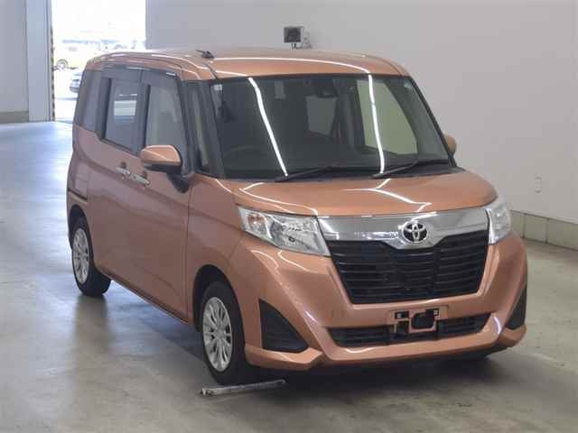 TOYOTA ROOMY 2018