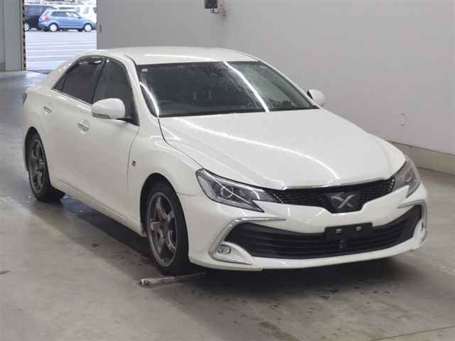 TOYOTA MARK X 2017