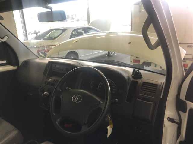 TOYOTA LITE ACE VAN 2013