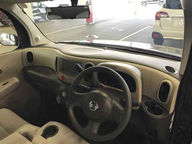 NISSAN CUBE 2010