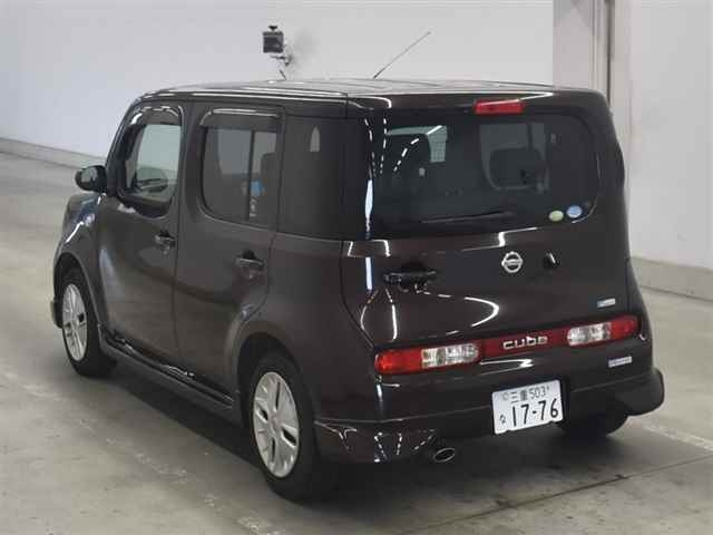 NISSAN CUBE 2010