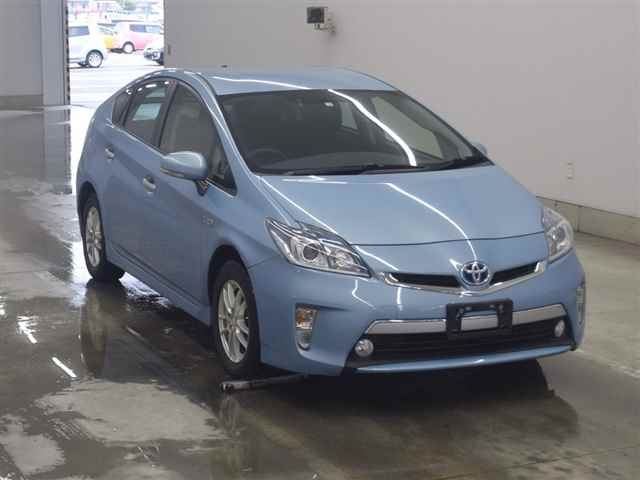 TOYOTA PRIUS PHV 2012