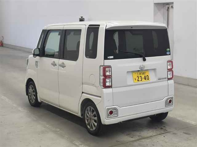 DAIHATSU WAKE 2017