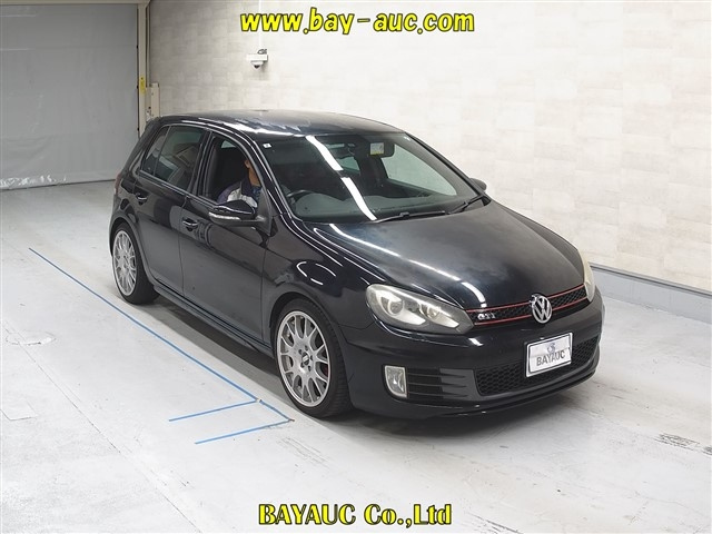 VOLKSWAGEN GOLF 2011