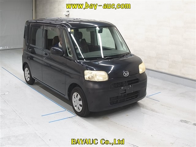 DAIHATSU TANTO 2010