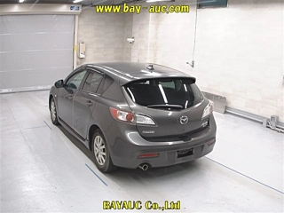 MAZDA AXELA 2009