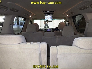 TOYOTA ALPHARD 2010