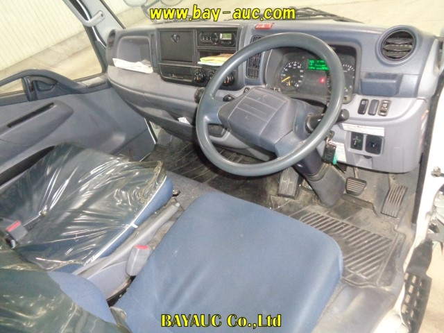 MITSUBISHI CANTER 2016