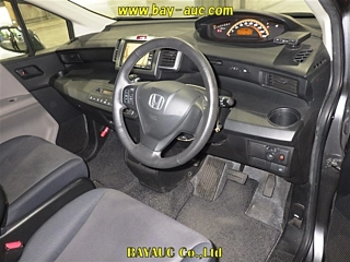 HONDA FREED 2008