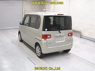 DAIHATSU TANTO 2012