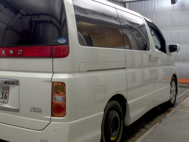 NISSAN ELGRAND 2009