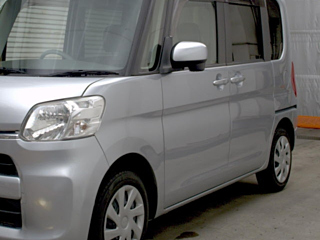 DAIHATSU TANTO 2016