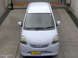 DAIHATSU MIRA E S 2012
