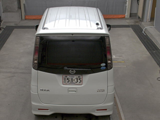 NISSAN ROOX 2011