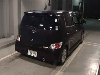 TOYOTA BB 2009