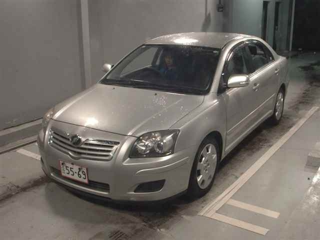 TOYOTA AVENSIS SEDAN 2009