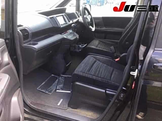 HONDA STEP WAGON 2010