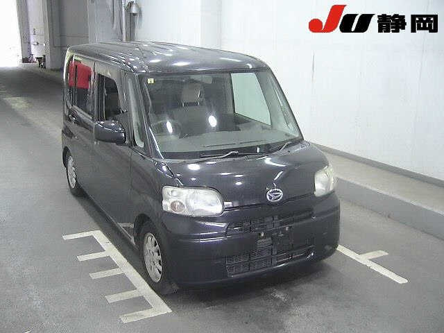 DAIHATSU TANTO 2008