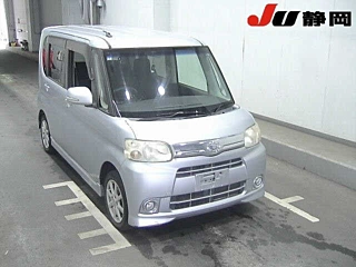 DAIHATSU TANTO 2013