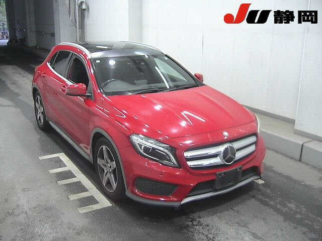 MERCEDES BENZ GLA CLASS 2015