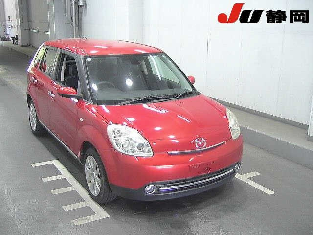 MAZDA VERISA 2010