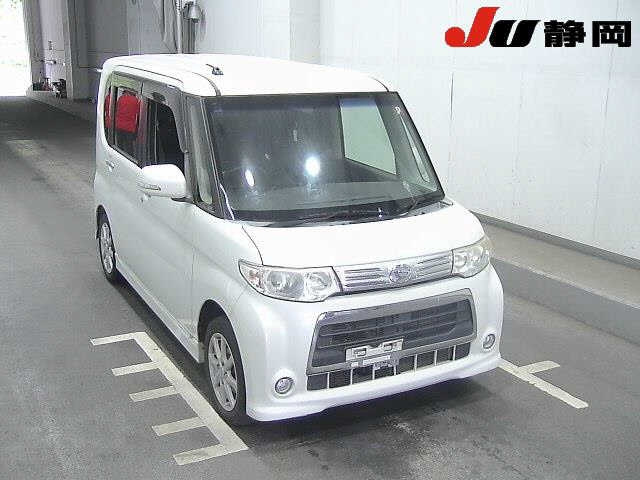 DAIHATSU TANTO 2012