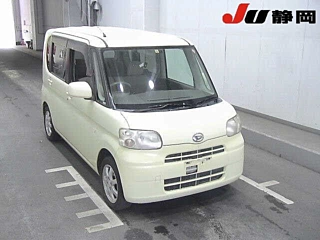 DAIHATSU TANTO 2008