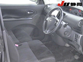 DAIHATSU TANTO 2009