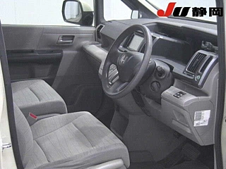 HONDA STEP WAGON 2011